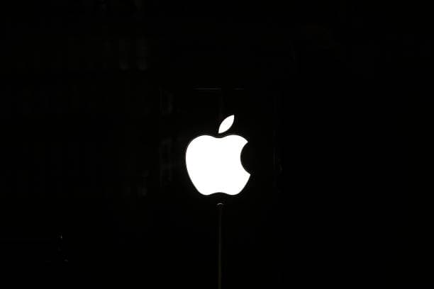 Apple Upgrades AirPods Max 2 With H2 Silicon And AI Features