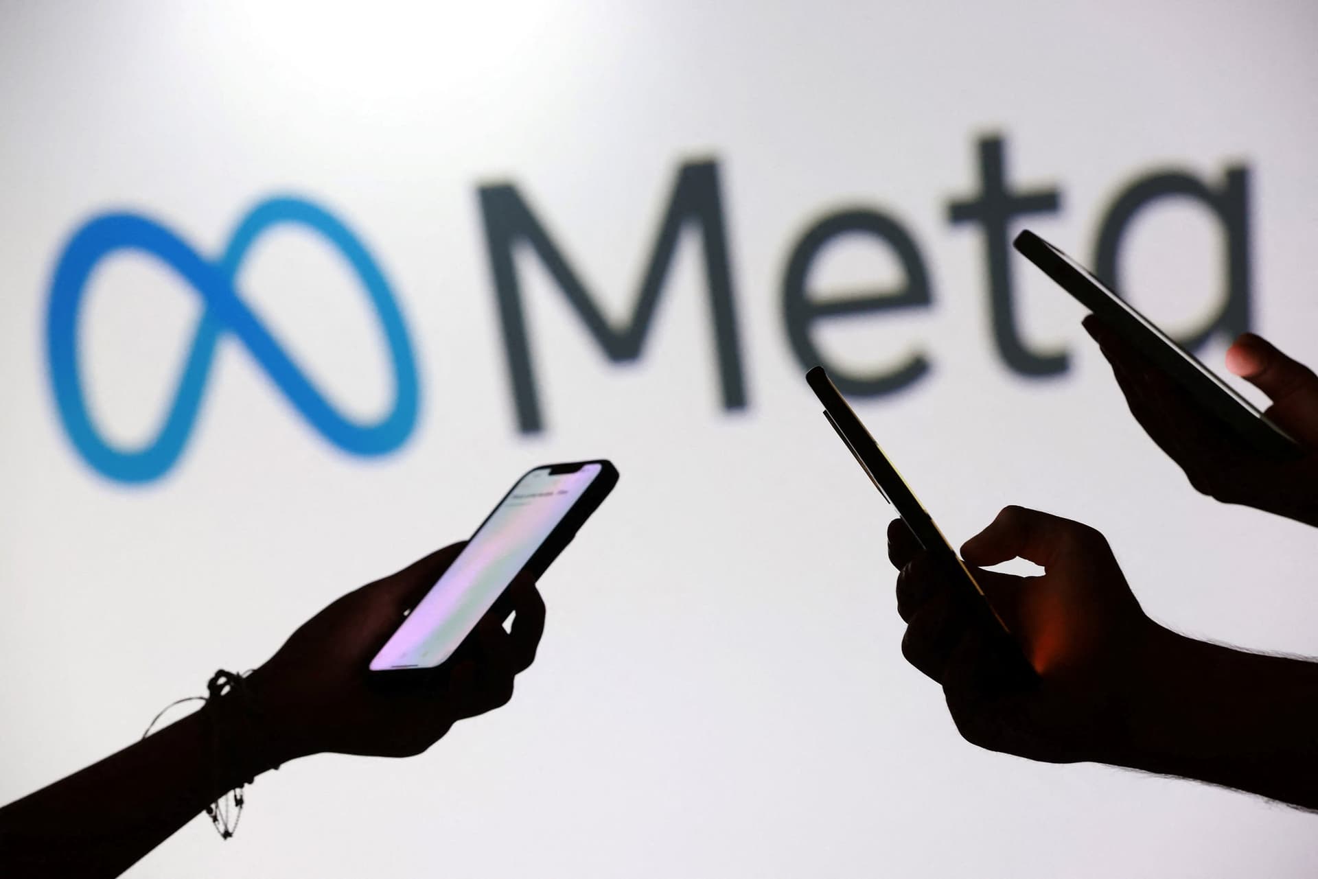 A New Era of Lean Tech Giants